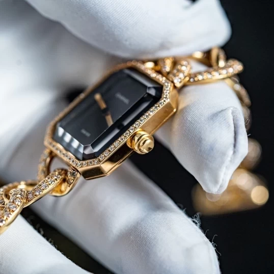Chanel Gold Première Diamond Quartz Model H0114 Ladies Watch