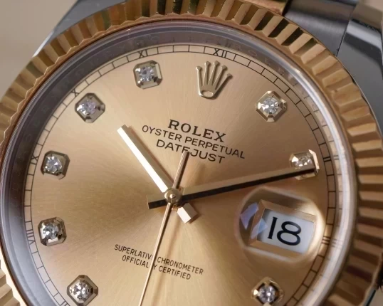 Rolex Oyster Perpetual Datejust 41mm 126333 Champagne Diamonds Dial