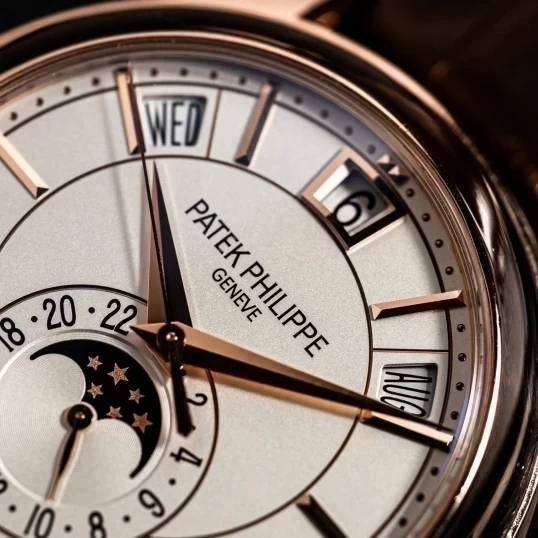 Patek Philippe Complications 5205R-001 Annual Calendar Moonphase White