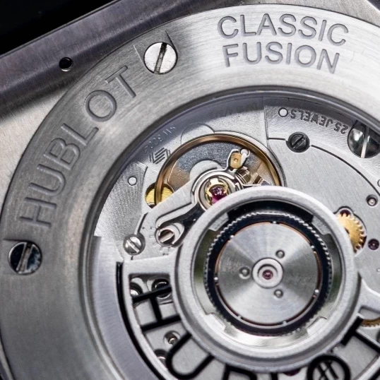 Hublot Classic Fusion Titanium Pave 42mm 542.NX.1171.LR