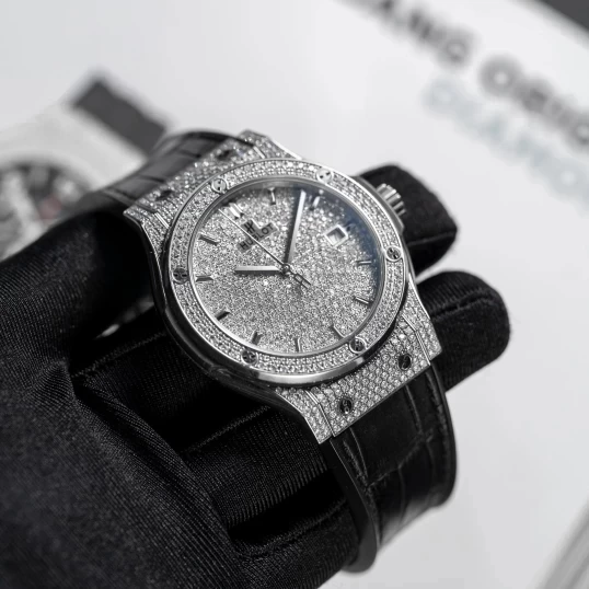 Hublot Classic Fusion Titanium 42mm 542.NX.7170.LR Custom Full Diamonds Pave