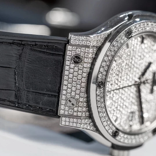 Hublot Classic Fusion Titanium 42mm 542.NX.7170.LR Custom Full Diamonds Pave