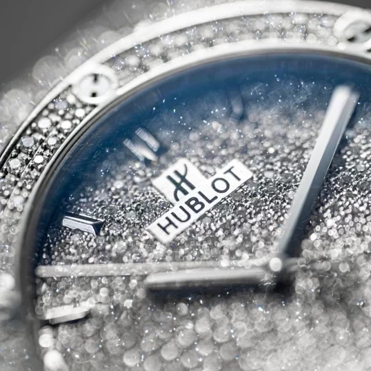 Hublot Classic Fusion Titanium 42mm 542.NX.7170.LR Custom Full Diamonds Pave