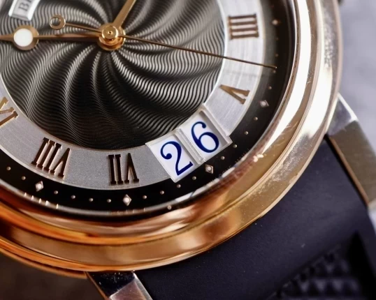 Breguet Marine Automatic Big Date 39mm 5817BR/Z2/5V8