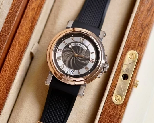 Breguet Marine Automatic Big Date 39mm 5817BR/Z2/5V8