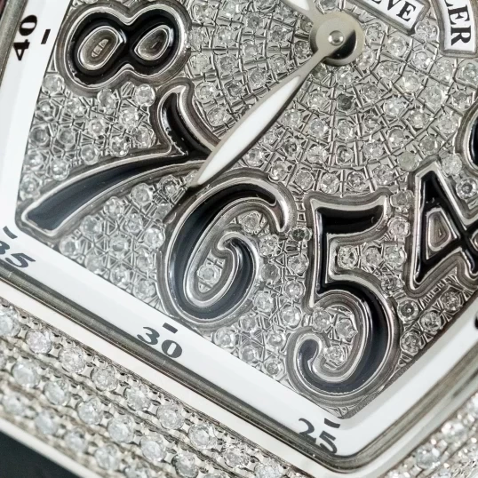 Franck Muller Vanguard V32 Full Diamonds
