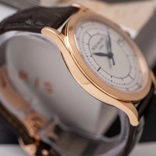 Patek Philippe Calatrava 5296R-001 Rose Gold