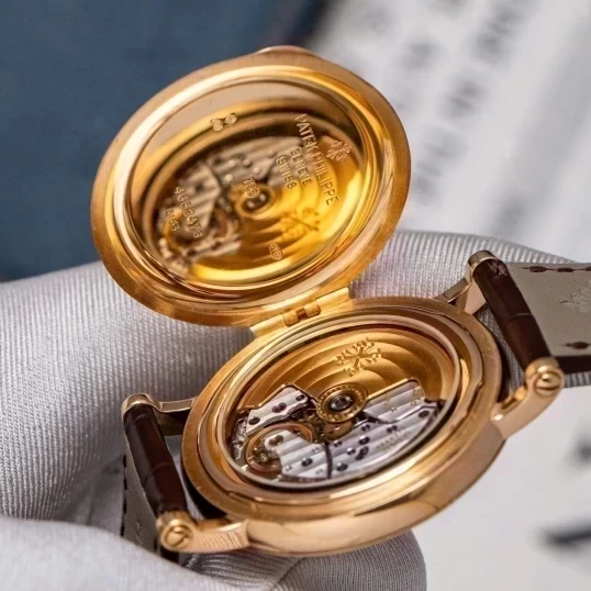 Patek Philippe Calatrava 38mm 5153J-001