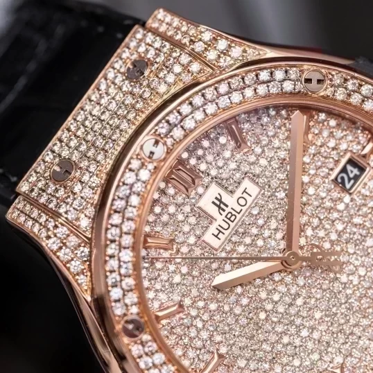 Hublot Classic King Gold Full Diamond Custom 42mm 542.OX.8980.LR