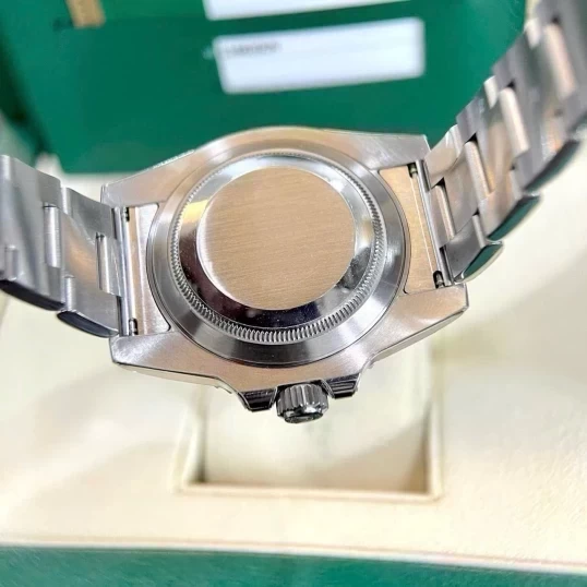 Rolex Oyster Perpetual Submariner Date 40mm 116610LN