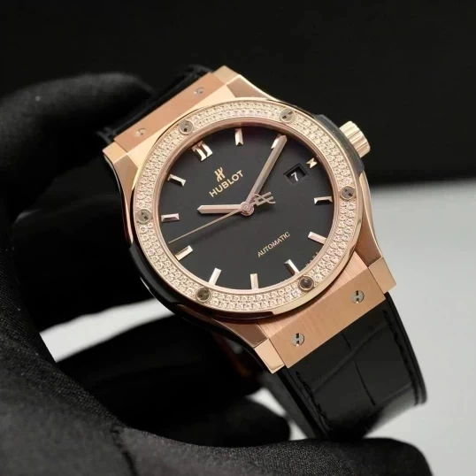 Hublot Classic Fusion King Gold Diamond 42mm 542.OX.1181.LR.1104
