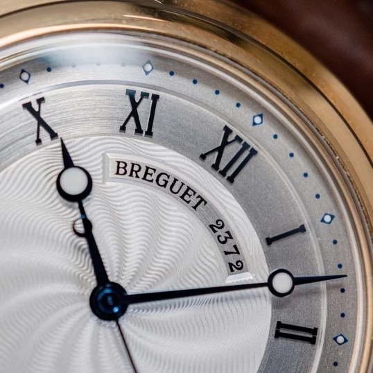 Breguet Marine Automatic Big Date 39mm 5817BA/12/9V8 (2019)