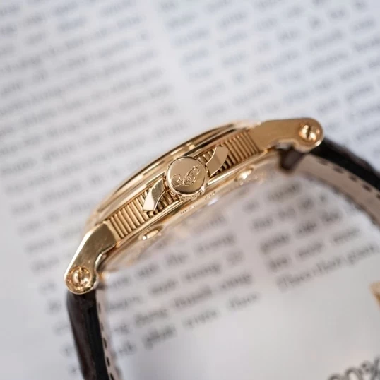 Breguet Marine Automatic Big Date 39mm 5817BA/12/9V8 (2019)