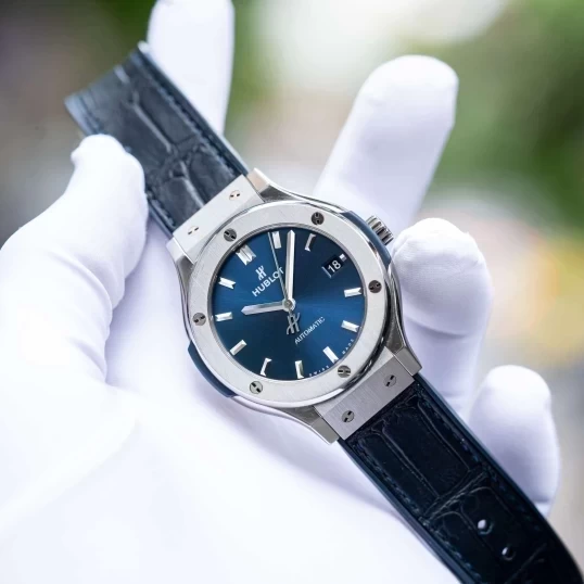 Hublot Classic Fusion 38mm Blue Dial 565.NX.7170.LR