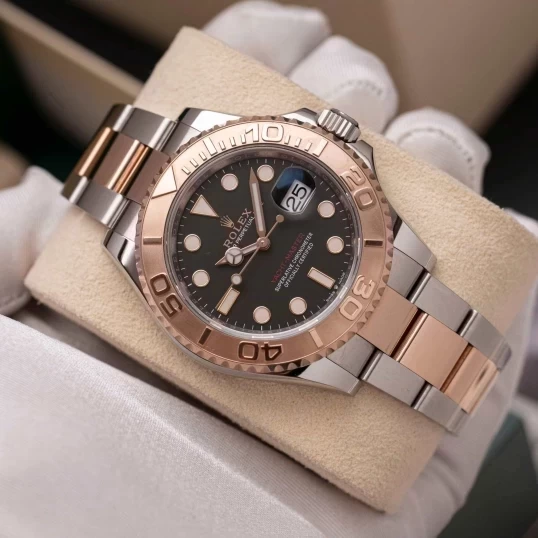 Rolex Oyster Perpetual Yacht-Master 40 mm 126621