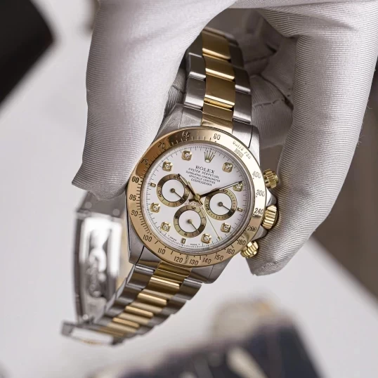 Rolex Oyster Perpetual Cosmograph Daytona 40mm 16523
