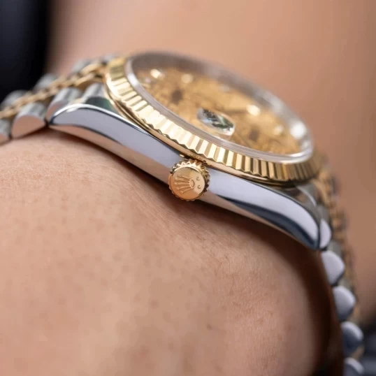 Rolex Oyster Perpetual Datejust 36mm 126233 Mặt Số Vi Tính Vàng (2019)