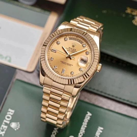 Rolex Oyster Perpetual Day-Date 41mm 218238 Champagne Diamonds Dial