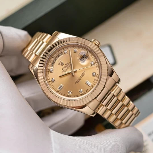 Rolex Oyster Perpetual Day-Date 41mm 218238 Champagne Diamonds Dial