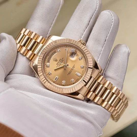 Rolex Oyster Perpetual Day-Date 41mm 218238 Champagne Diamonds Dial