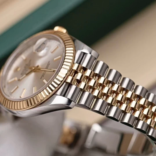 Rolex Oyster Perpetual Datejust 41mm 126333 Silver Dial