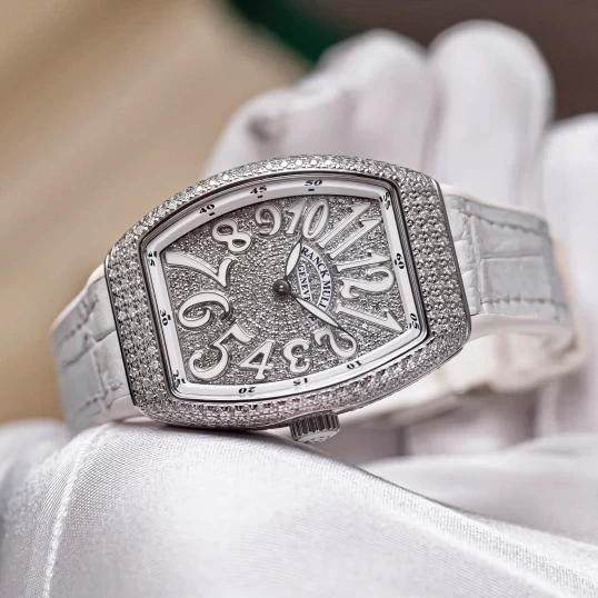 Franck Muller Vanguard V32 Lady Quartz Diamonds White Dial