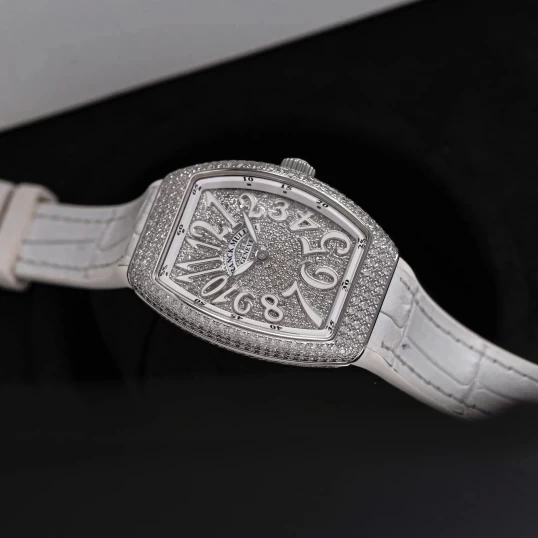 Franck Muller Vanguard V32 Lady Quartz Diamonds White Dial