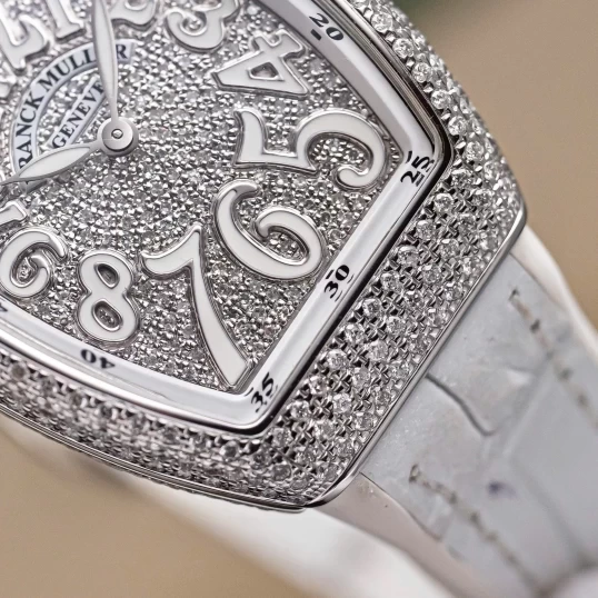Franck Muller Vanguard V32 Lady Quartz Diamonds White Dial