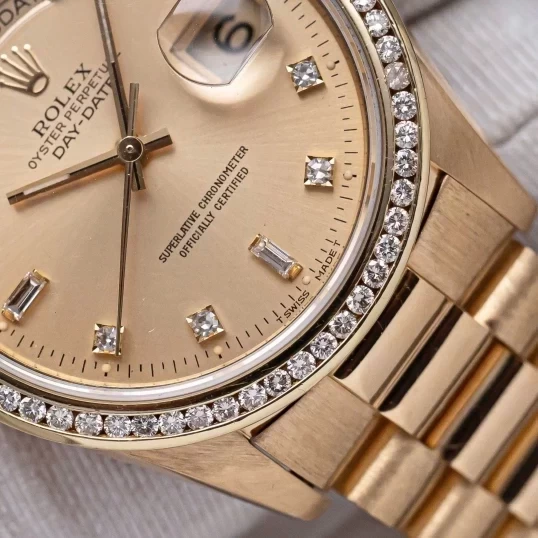 Rolex Oyster Perpetual Day-Date 36mm 18238 Mặt Số Tia Vàng Vành Kim Cương Thiên Nhiên