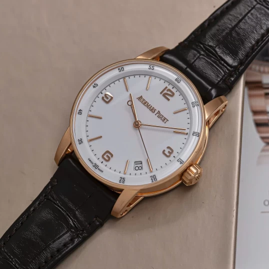 Audemars Piguet Selfwinding Code 11.59 Automatic Ref. 15210OR.OO.A099CR.01 size 41mm
