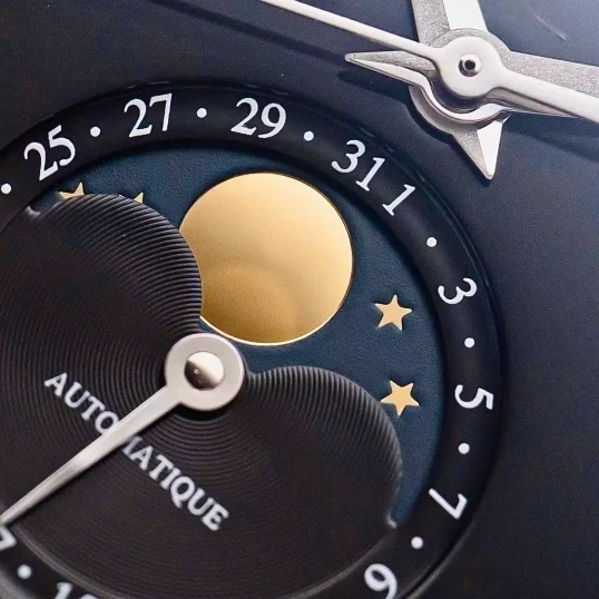 Jaeger-LeCoultre Master Ultra Thin Moon 39mm Q1368470 Black Dial