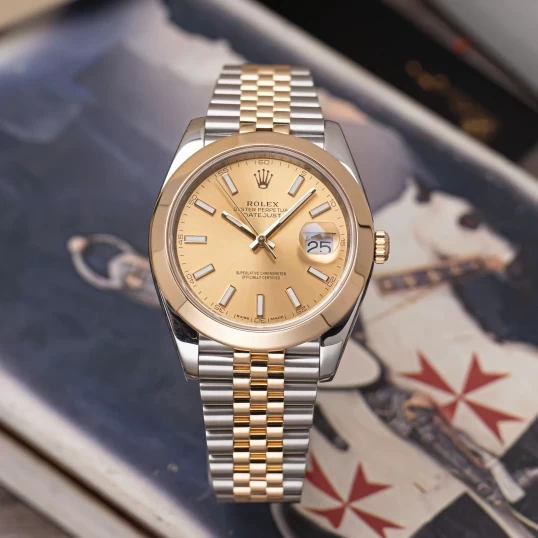 Rolex Oyster Perpetual Datejust 41mm 126303 Champagne Dial