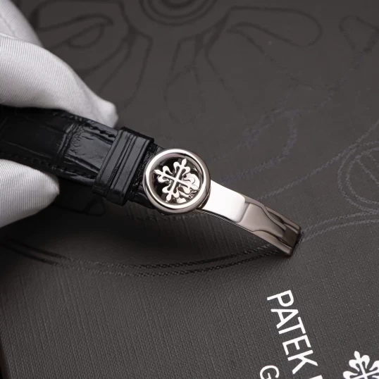 Patek Philippe Complications 5396G-011 Annual Calendar Moon Phases White Gold