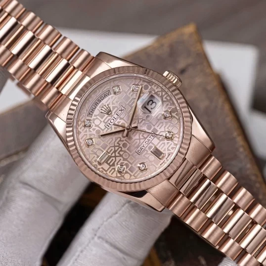 Rolex Oyster Perpetual Day-Date 36mm 118235 Vi tính hồng