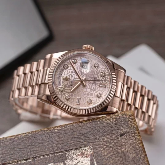 Rolex Oyster Perpetual Day-Date 36mm 118235 Vi tính hồng