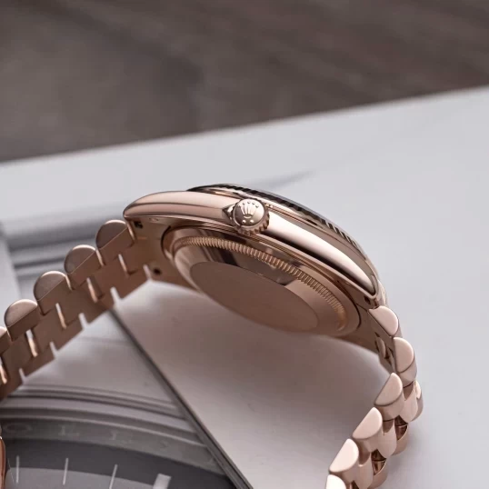 Rolex Oyster Perpetual Day-Date 36mm 118235 Vi tính hồng