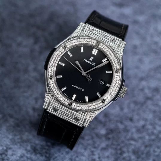 Hublot Classic Fusion 42mm 542.NX.1171.LR Custom