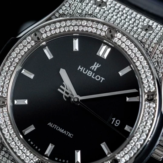 Hublot Classic Fusion 42mm 542.NX.1171.LR Custom