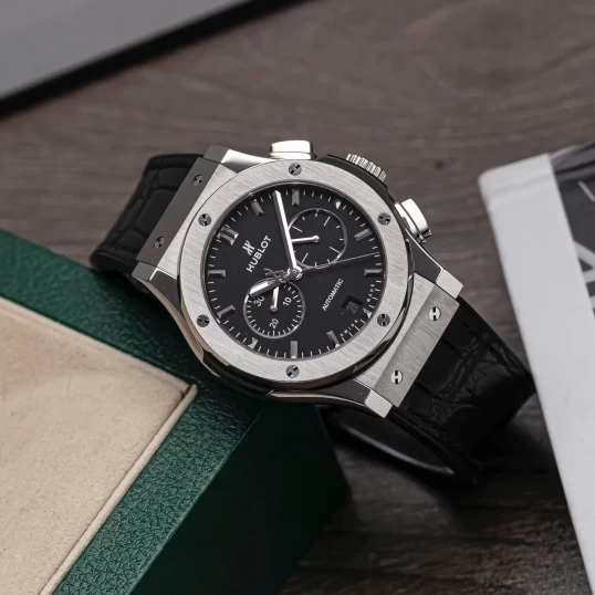 Hublot Clasic Fusion Chronograph Titanium 42mm 541.NX.1171.LR Black Dial