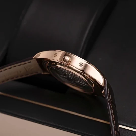 Jaeger-LeCoultre Master Calendar Q1552520