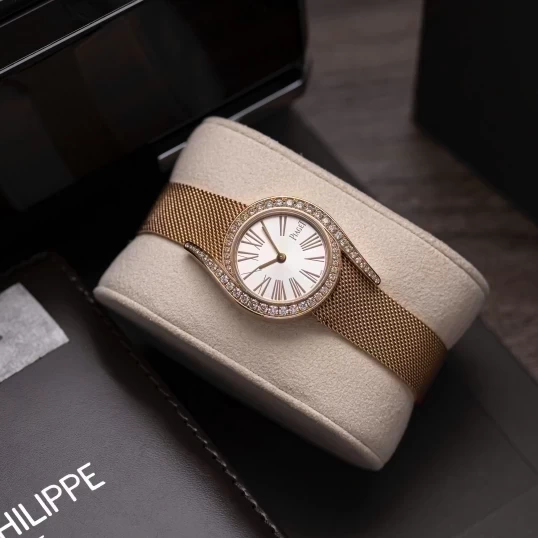 Piaget Limelight Gala Watch 26mm G0A42213