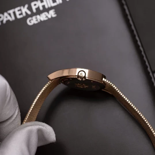 Piaget Limelight Gala Watch 26mm G0A42213