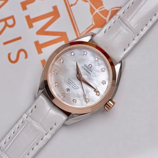 Omega Seamaster Aqua Terra 231.23.34.20.55.001 MOP Dial