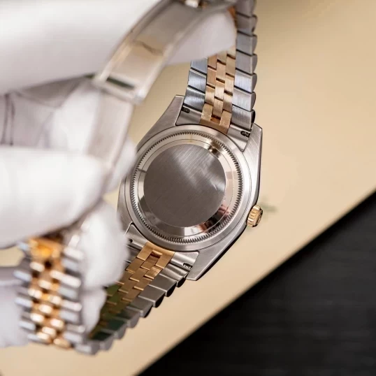 Rolex Oyster Perpetual Datejust 116233 Champagne Dial