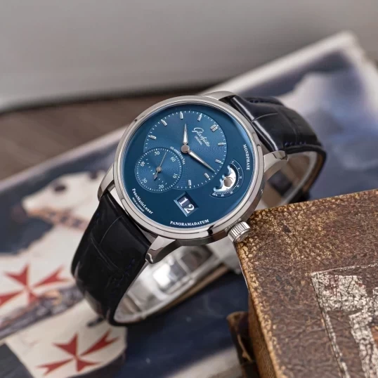 Glashutte Original PanoMaticLunar Moonphase 1-90-02-46-32-30