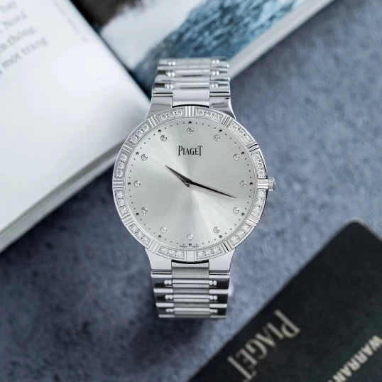 Piaget Dancer in White Gold with Diamond Bezel on White Gold Bracelet with Silver Diamond Dial Ref. G0A31046