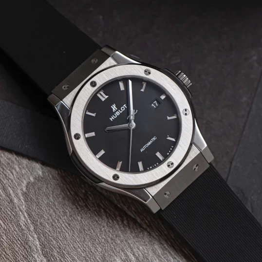 Hublot Classic Fusion Titanium 42mm 542.NX.1171.RX