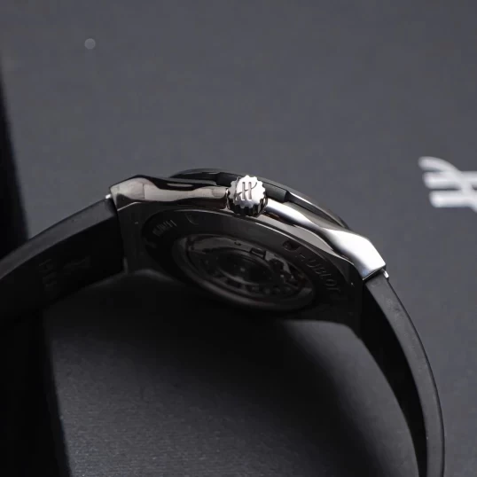 Hublot Classic Fusion Titanium 42mm 542.NX.1171.RX