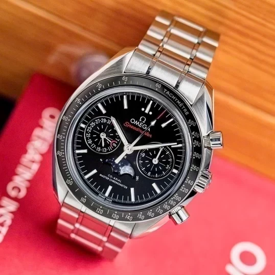 Omega Speedmaster Moonwatch Co-Axial Master Chronometer Moonphase Chronograph Ref.304.33.44.52.01.001