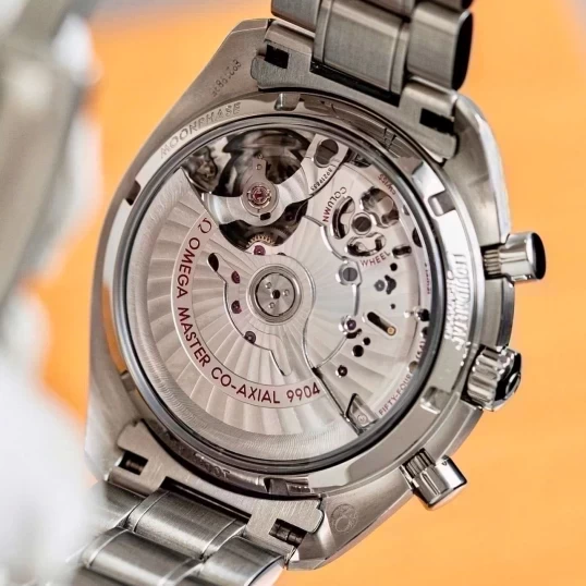Omega Speedmaster Moonwatch Co-Axial Master Chronometer Moonphase Chronograph Ref.304.33.44.52.01.001